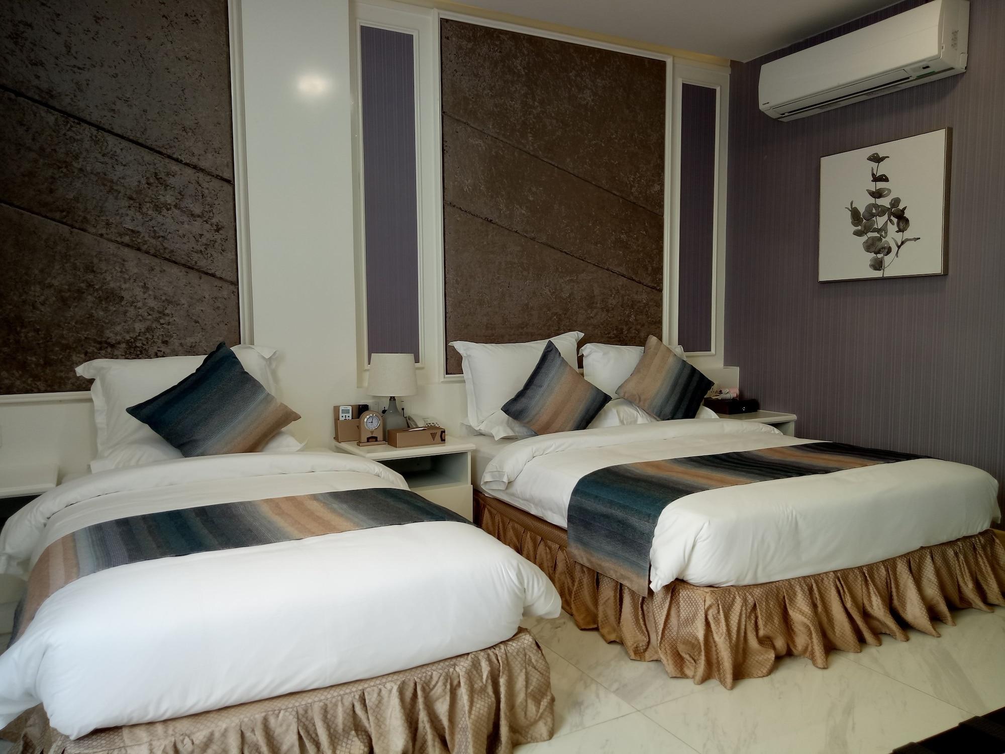 V Boutique Hotel Phnom Pen Exterior foto